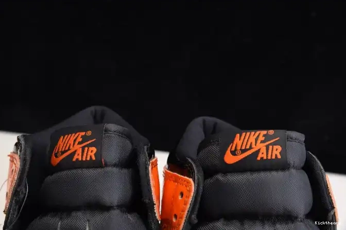Kick Theory - Jordan Air 1 555088-028 3.0 Backboard High Retro Shattered 0612
